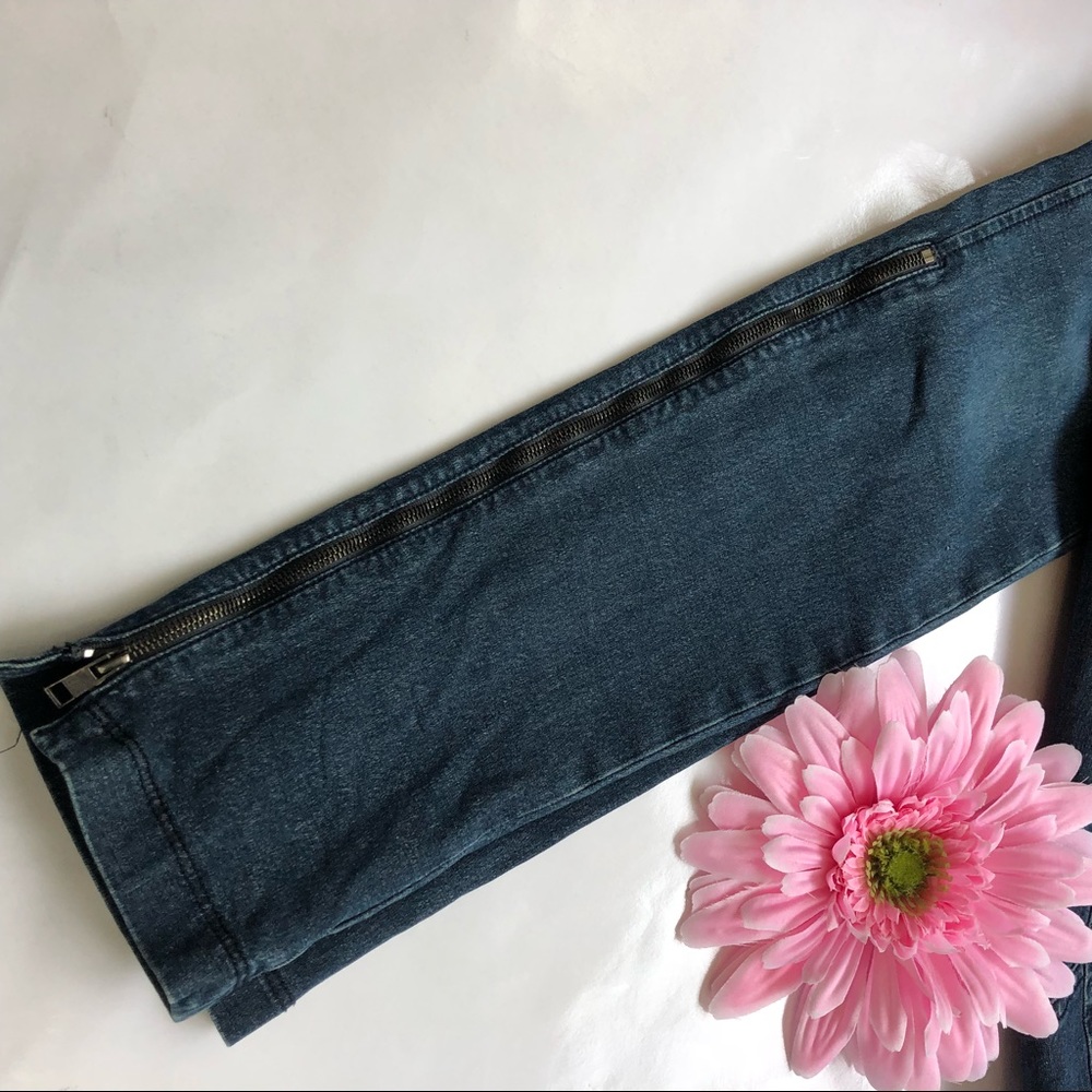 Vince Skinny Ankle Zip Denim Jeans - Picture 6 of 7
